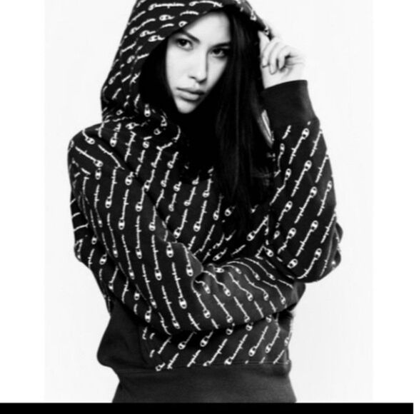 Welcome NEW TO POSH?   USE MY CODE TO SCORE $10.00๐ธ Referral code poshlikeaboss - Picture 5 of 12